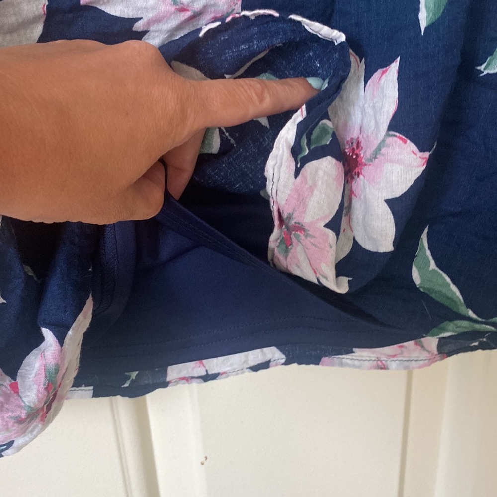 Lulu’s Floral Ruffle Shoulder Dress - Picture 4 of 9